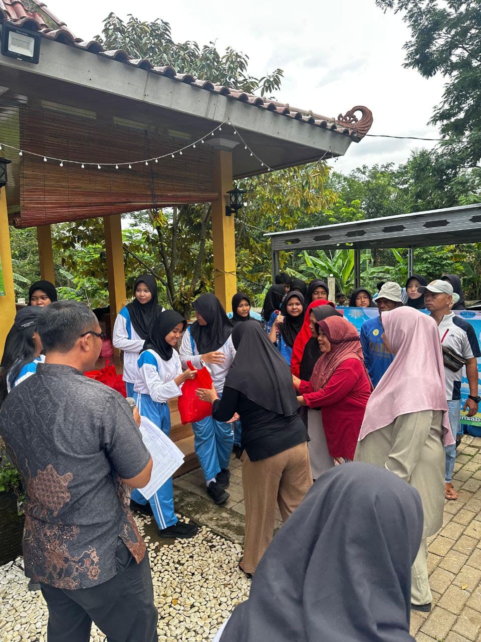 Kegiatan Sosial